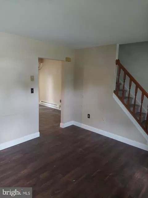 27 Winding Way, Lititz, PA 17543 photo 3
