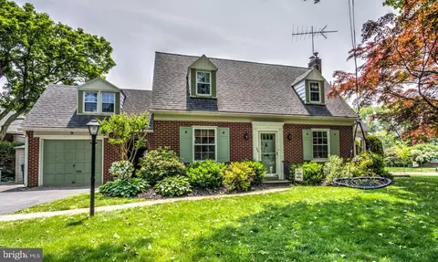 800 Martha Ave, Lancaster, PA 17601