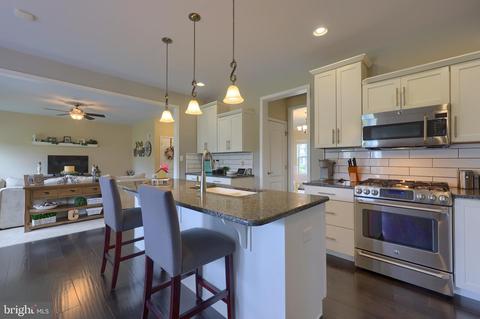 612 Warminster Ln, Lititz, PA 17543 photo 19