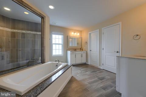 612 Warminster Ln, Lititz, PA 17543 photo 32