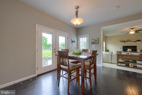 612 Warminster Ln, Lititz, PA 17543 photo 24