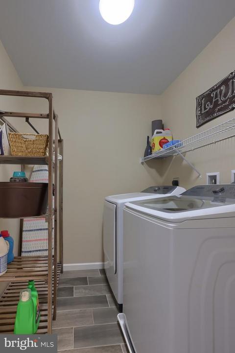 612 Warminster Ln, Lititz, PA 17543 photo 41