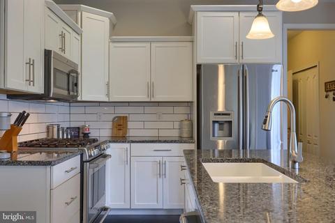 612 Warminster Ln, Lititz, PA 17543 photo 18