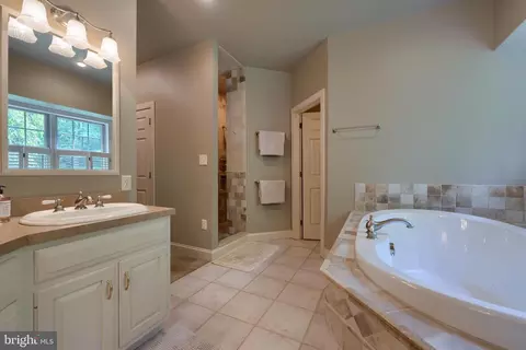 230 Acorn Ln, Lititz, PA 17543 photo 22
