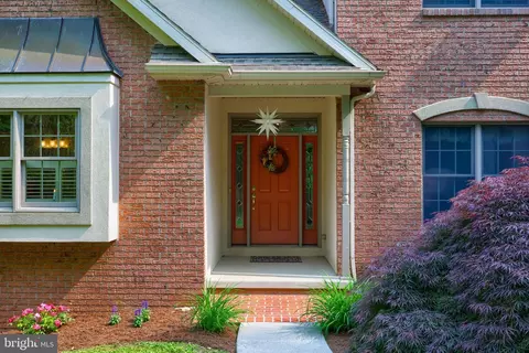 230 Acorn Ln, Lititz, PA 17543 photo 3