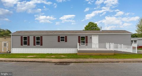 500 Mount Airy Rd #25, Stevens, PA 17578