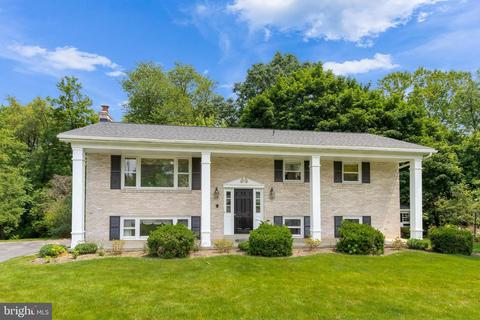 3059 Essex Pl, Lancaster, PA 17601