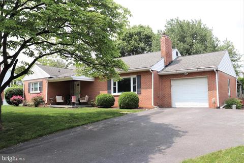 121 Savo Ave, Lancaster, PA 17601