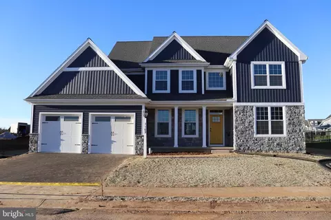 1102 Whitemarsh Dr #79, Lancaster, PA 17601