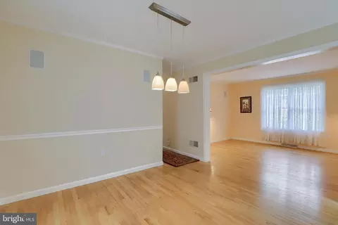 215 E New St, Lititz, PA 17543 photo 24