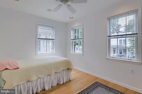 215 E New St, Lititz, PA 17543 photo 40
