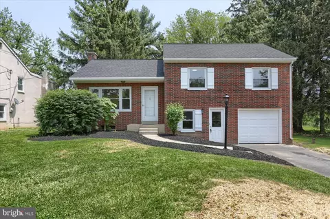 143 Sage Dr, Lancaster, PA 17602