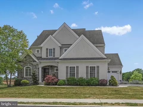 506 E Delp Rd, Lancaster, PA 17601