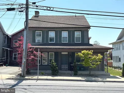 1408 W Main St, Ephrata, PA 17522