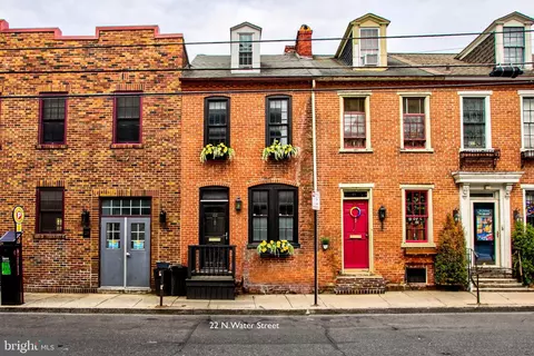 22 N Water St, Lancaster, PA 17603