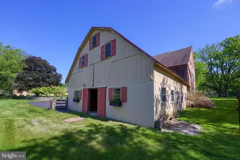 550 560 Stonehenge Dr, Lititz, PA 17543 photo 42
