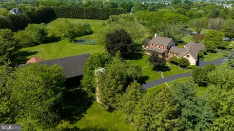 550 560 Stonehenge Dr, Lititz, PA 17543 photo 45