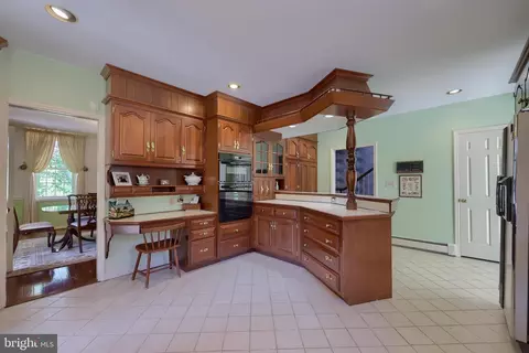 550 560 Stonehenge Dr, Lititz, PA 17543 photo 10