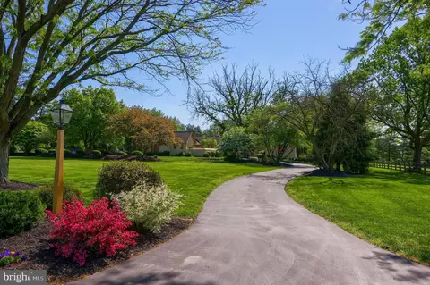 550 560 Stonehenge Dr, Lititz, PA 17543 photo 34