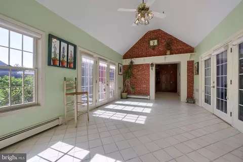 550 560 Stonehenge Dr, Lititz, PA 17543 photo 21