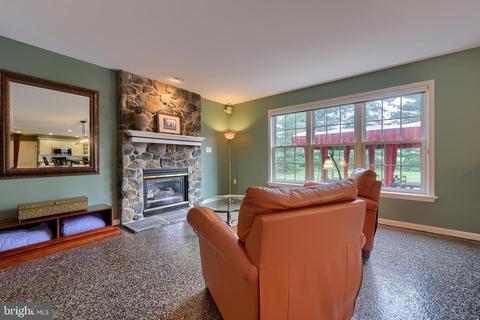 430 Oak Ln, Lititz, PA 17543 photo 14