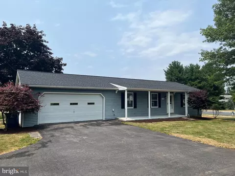 189 Maytown Rd, Elizabethtown, PA 17022