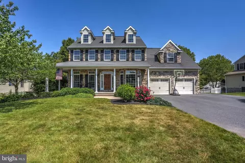 160 Pleasant Valley Rd, East Earl, PA 17519