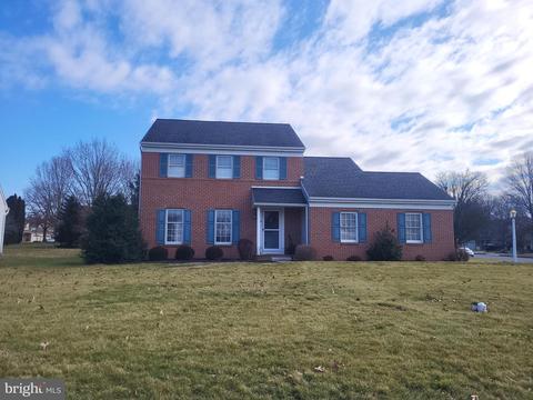 112 Laurie Ln, Lititz, PA 17543