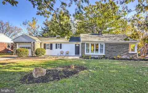 145 City Mill Rd, Lancaster, PA 17602