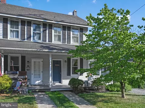 267 E Main St, Adamstown, PA 19501