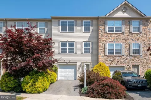131 Bradford St, Millersville, PA 17551