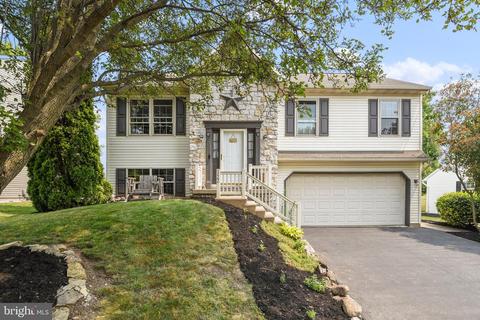322 Amanda Ct, Marietta, PA 17547