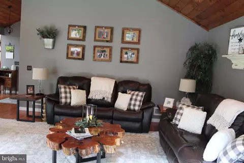 246 Acorn Ln, Lititz, PA 17543 photo 72