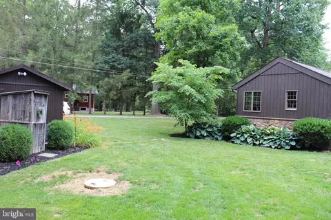 246 Acorn Ln, Lititz, PA 17543 photo 11