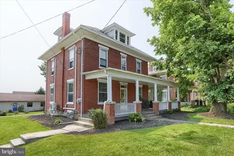 429 Rohrerstown Rd, Lancaster, PA 17603
