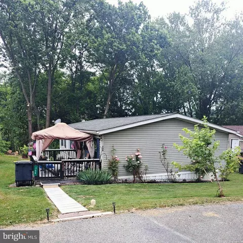 756 Willow Ln, Gap, PA 17527