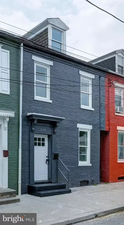 318 S Second St, Columbia, PA 17512