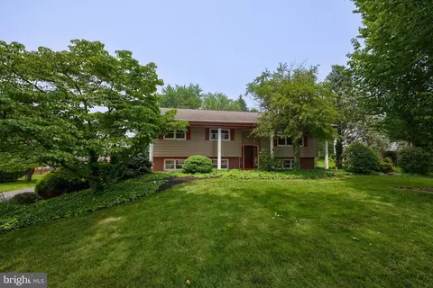 3311 Rothsville Rd, Akron, PA 17501