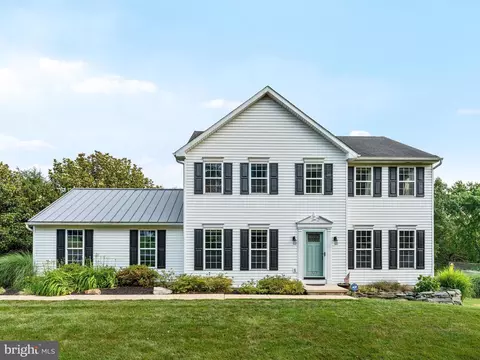 377 Fox Hunt Dr, Nottingham, PA 19362