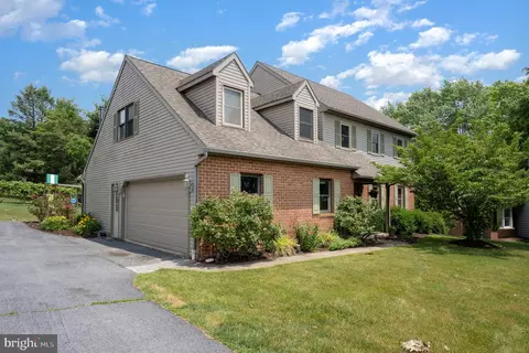 727 12 Owl Hill Rd, Lititz, PA 17543