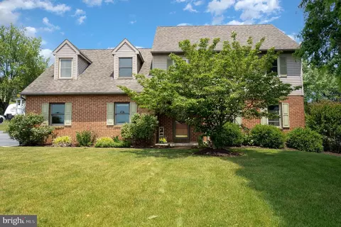 727 12 Owl Hill Rd, Lititz, PA 17543 photo 3