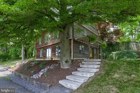3615 Columbia Ave, Lancaster, PA 17603