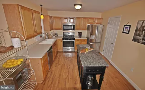 27 Tupelo St, Lititz, PA 17543 photo 10
