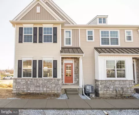 2435 Artesian Way #30, Lancaster, PA 17601