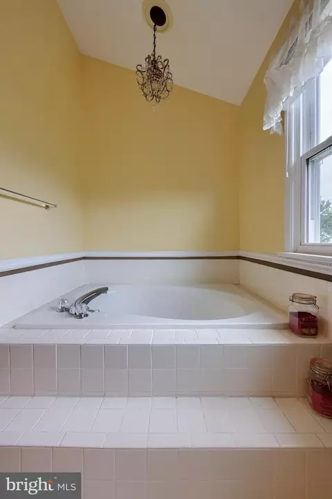 48 E Meadow Valley Rd, Lititz, PA 17543 photo 26