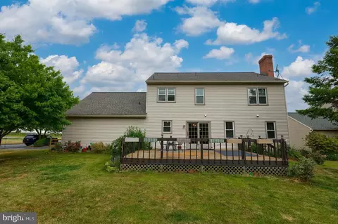 48 E Meadow Valley Rd, Lititz, PA 17543 photo 6