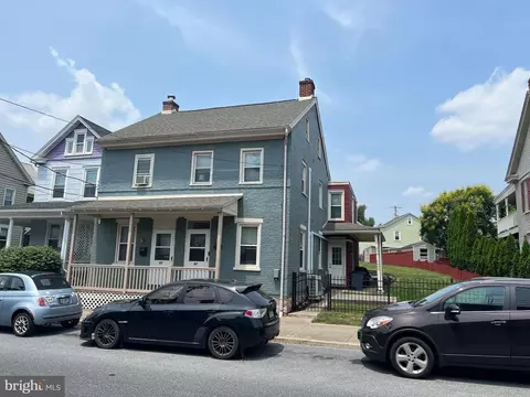 6567 Front St, Lititz, PA 17543