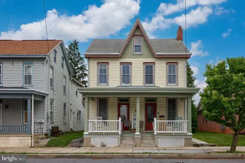 515 Main St, Denver, PA 17517