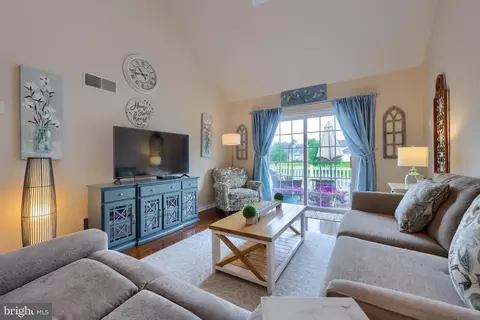616 Courthouse Cir, Lititz, PA 17543 photo 13