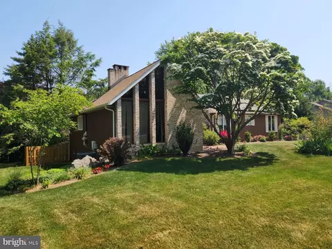 223 Owl Hill Rd, Lititz, PA 17543 photo 2